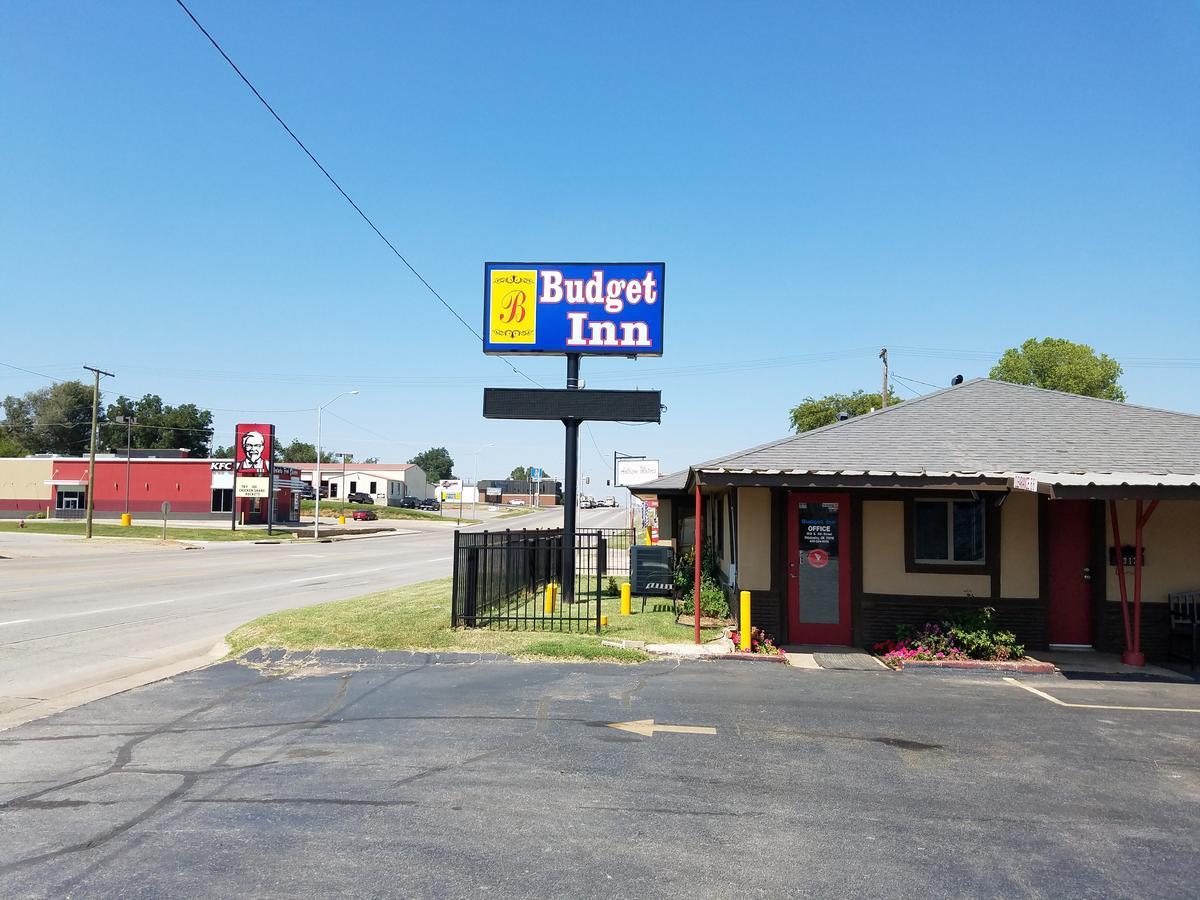 Budget Inn Chickasha Exterior photo